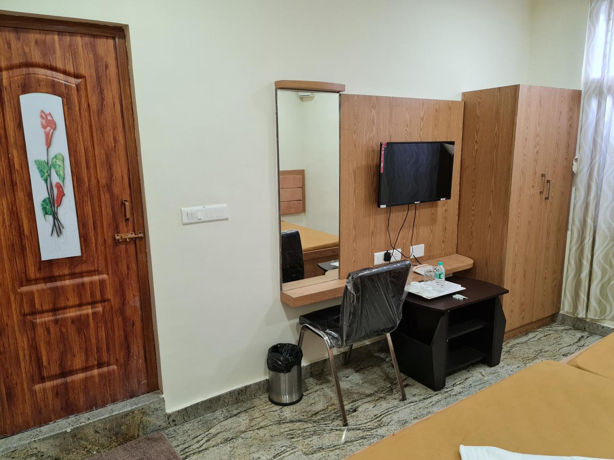 Vijay Shree Inn فيلوري المظهر الخارجي الصورة